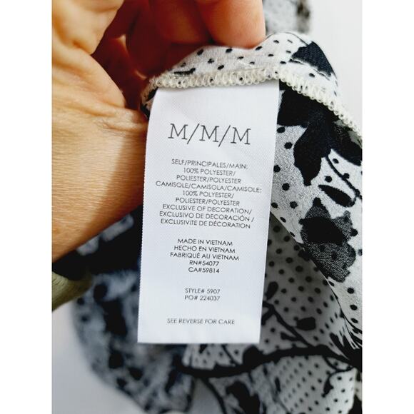 Cabi Women's Black White Floral Polka-dot 2 Pc Blouse Set Size Medium - Picture 5 of 8